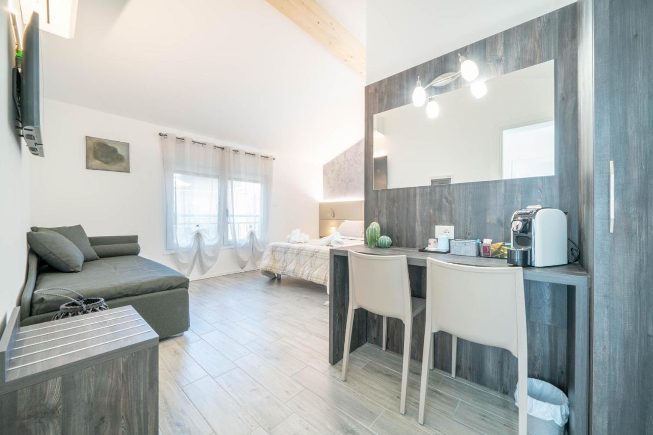 B&B Infinito Castelnuovo Rangone ภายนอก รูปภาพ