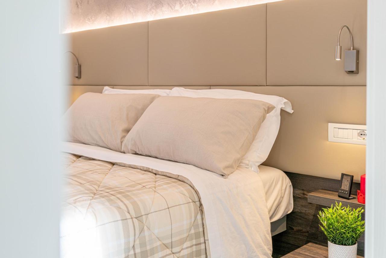 B&B Infinito Castelnuovo Rangone ภายนอก รูปภาพ