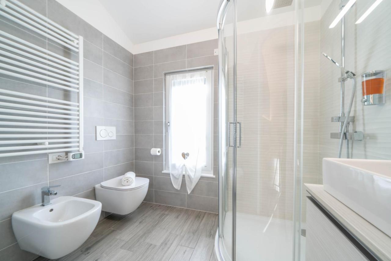 B&B Infinito Castelnuovo Rangone ภายนอก รูปภาพ